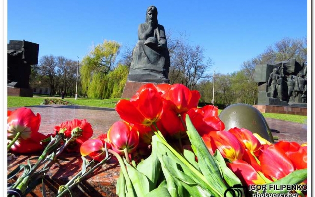 День перемоги над нацизмом. фото Ігоря Філіпенка День перемоги над нацизмом. фото Ігоря Філіпенка